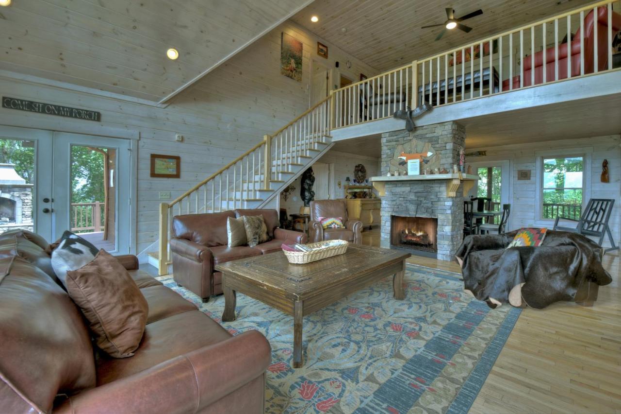 Champagne Chalet - Cuddleup Villa Morganton Esterno foto