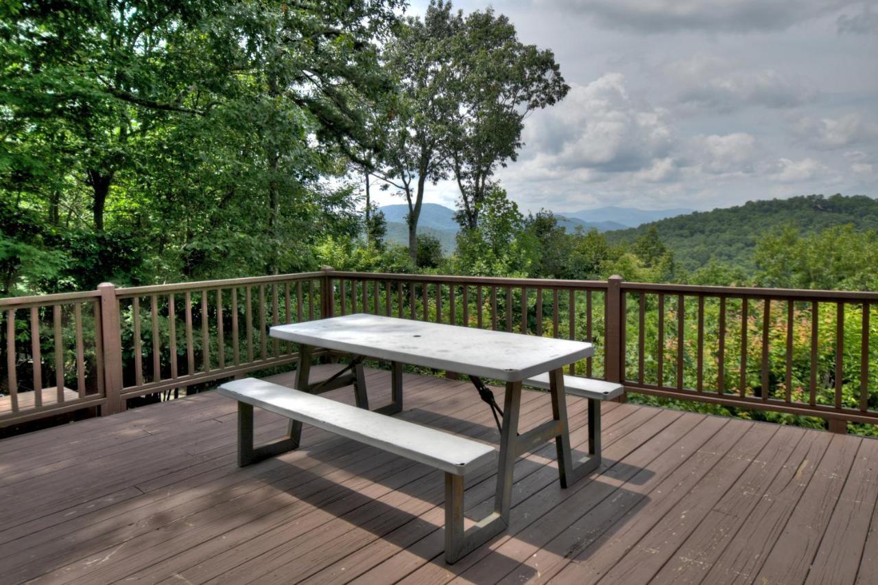 Champagne Chalet - Cuddleup Villa Morganton Esterno foto