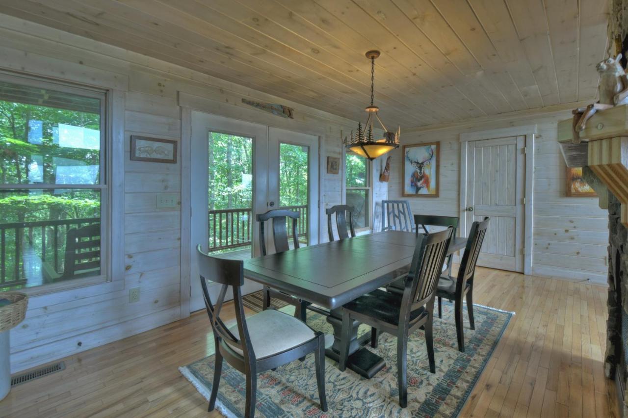 Champagne Chalet - Cuddleup Villa Morganton Esterno foto