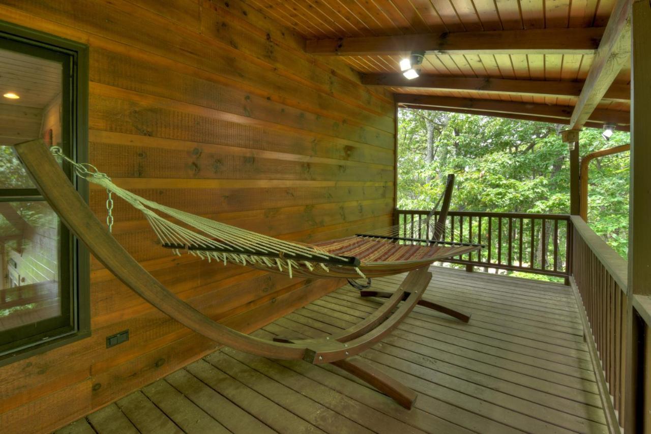 Champagne Chalet - Cuddleup Villa Morganton Esterno foto