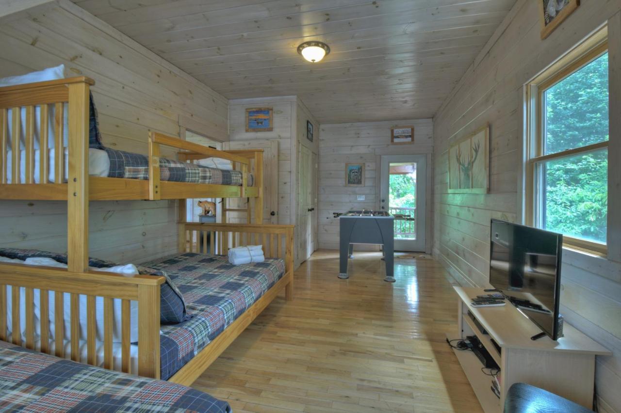 Champagne Chalet - Cuddleup Villa Morganton Esterno foto