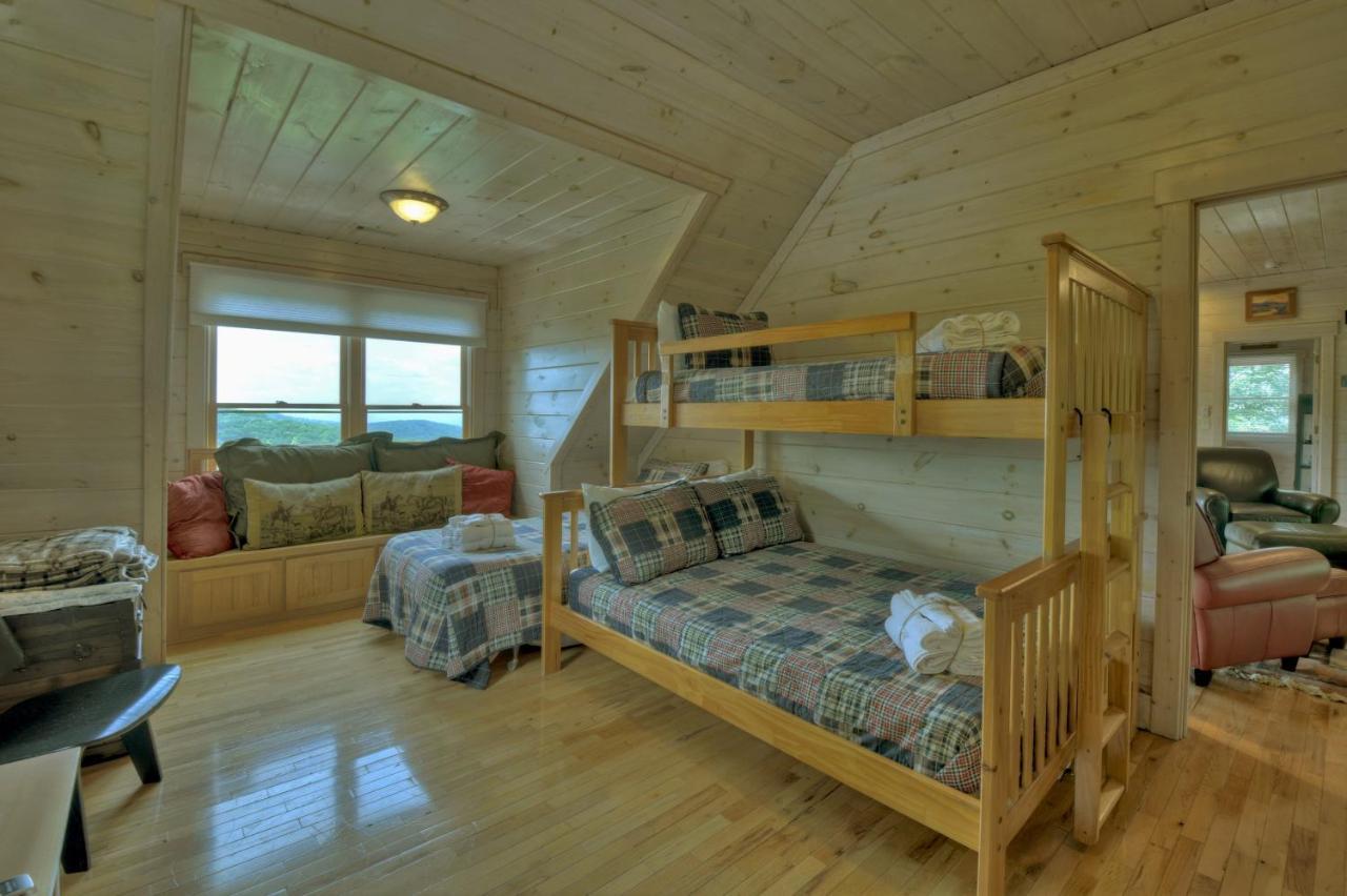 Champagne Chalet - Cuddleup Villa Morganton Esterno foto